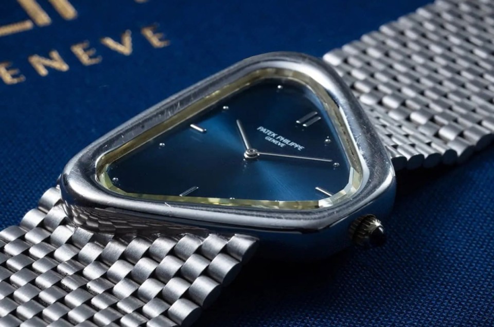 表迷见过吗？「钻石做的表面」百达翡丽订制表拍卖预估天价