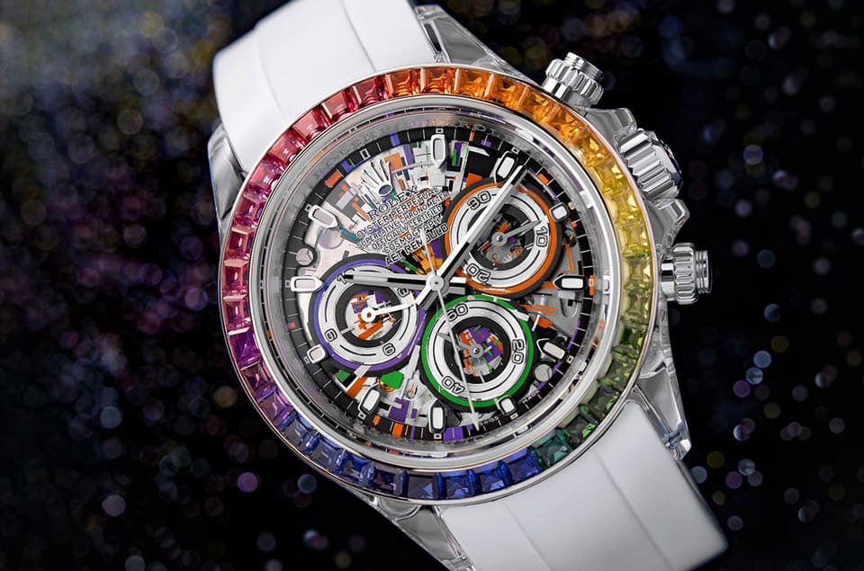 「雨過天晴」以透明錶殼加彩虹圈的勞力士Daytona十分療癒