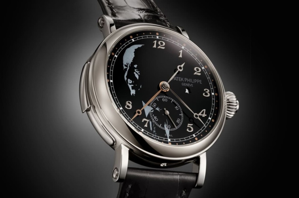 百达翡丽庆祝前总裁85岁生日 特制限量三问加闹铃铂金珐琅表1938P