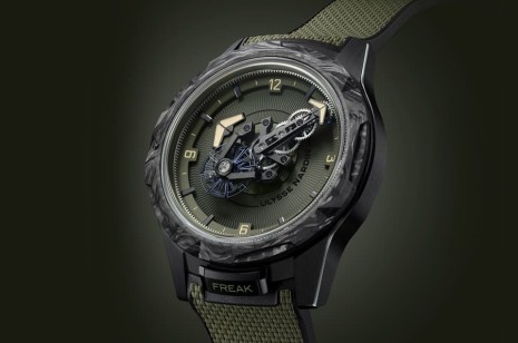雅典錶Freak奇想系列2023續作 高科技材質搭配綠色系隱隱有軍錶況味