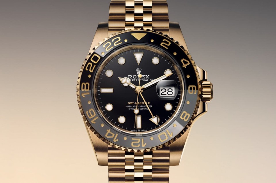 最实用的劳力士手表 GMT-Master II迎回黄金材质搭配系列首见灰黑双色陶瓷圈
