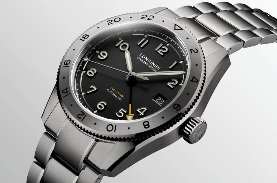 浪琴表二度与HODINKEE联名改造Spirit Zulu Time两地时间 表壳与面盘都和一般版不同