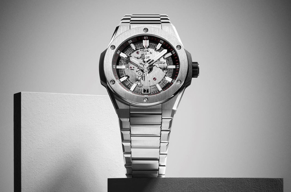 [熱錶評點] HUBLOT大爆炸三針鍊帶腕錶  運動正裝全方位穿搭風格