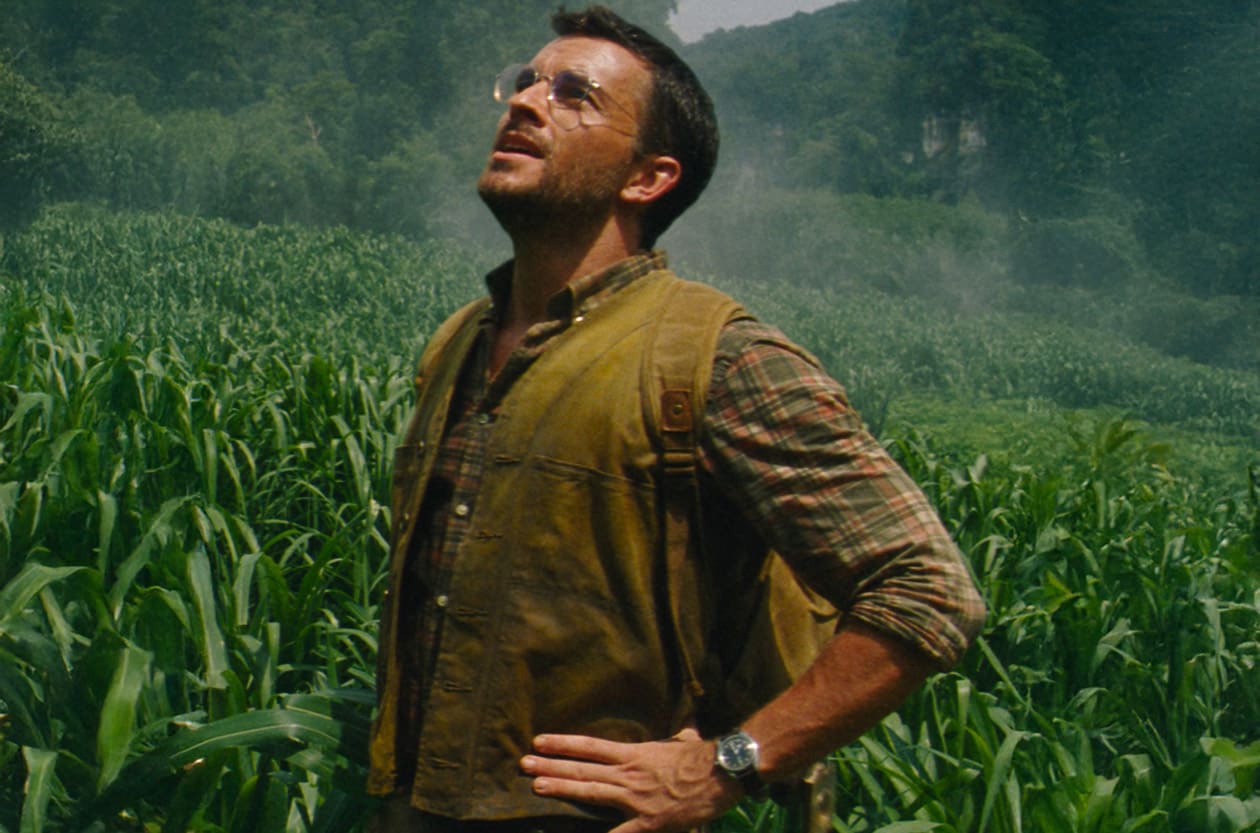《侏罗纪世界》冒险家Jonathan Bailey 智慧与风格兼具的铁霸男神