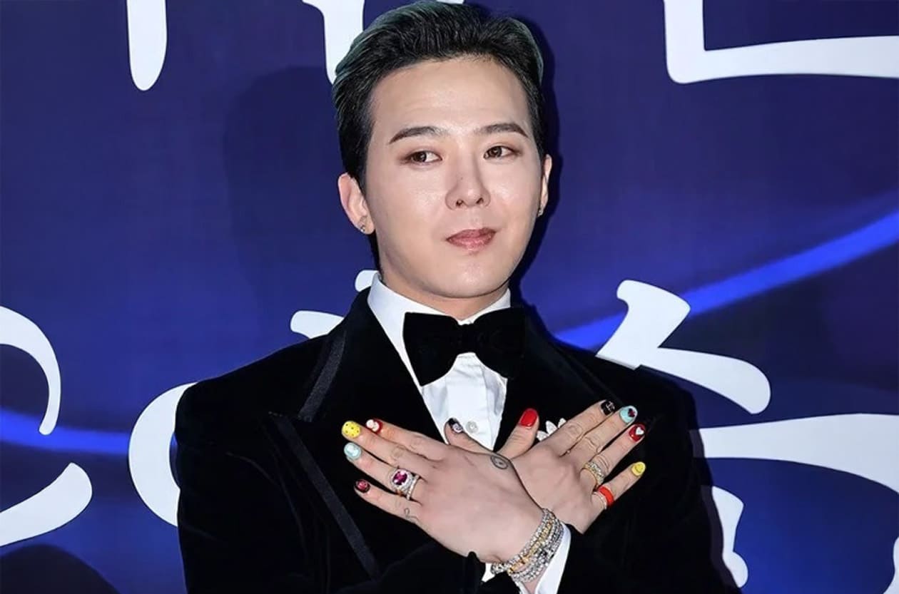 台北大巨蛋演唱會倒數前夕 GD權志龍榮獲「玉冠文化勳章」手戴JACOB & CO.鑽錶，華麗詮釋K-Pop傳奇