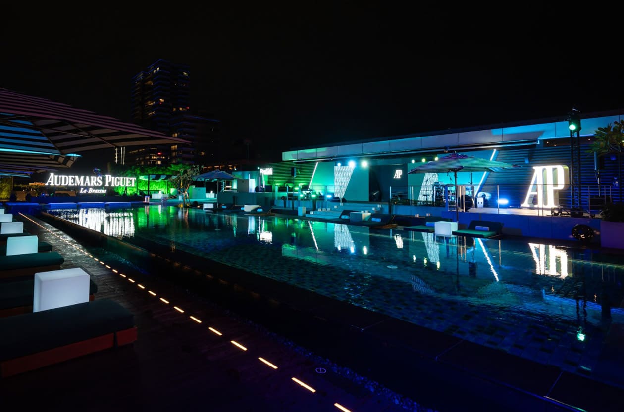 闪耀暮色致敬制表传奇 爱彼《Royal Oak Offshore Sunset Party》庆祝150周年