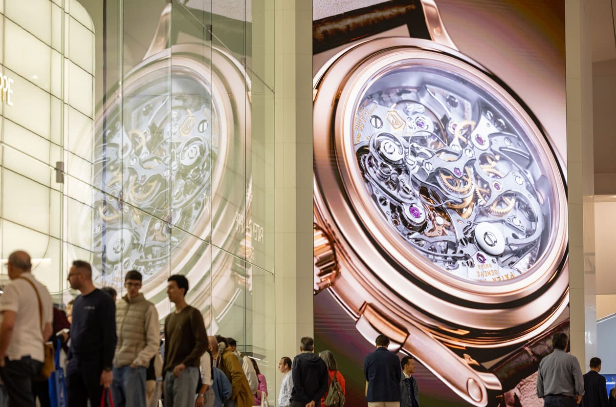 川普關稅震撼彈、勞力士、愛彼「黑科技」齊發、寶璣奪金指針獎，2025年度鐘錶大件事總整理