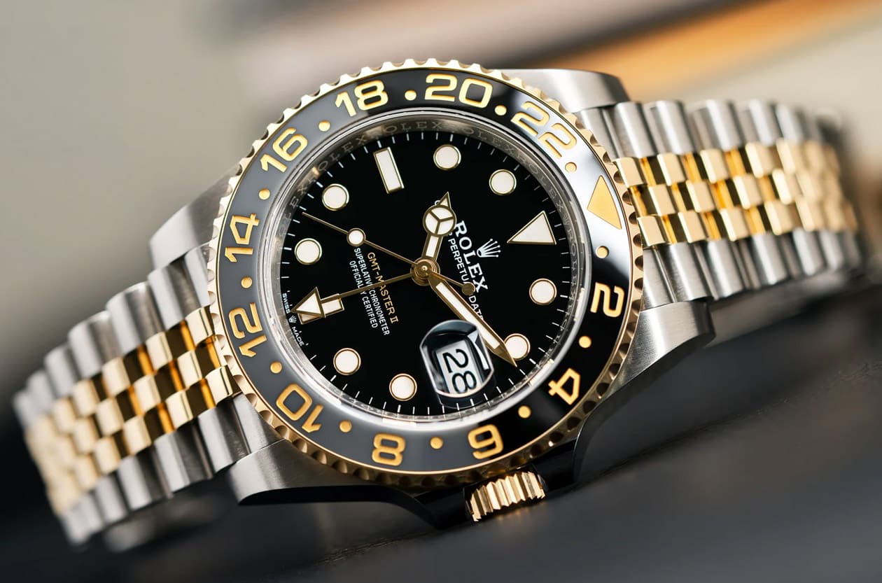 勞力士「皮蛋」GMT-Master II 126713GRNR在紅什麼？規格、價格與二級市場行情全解析