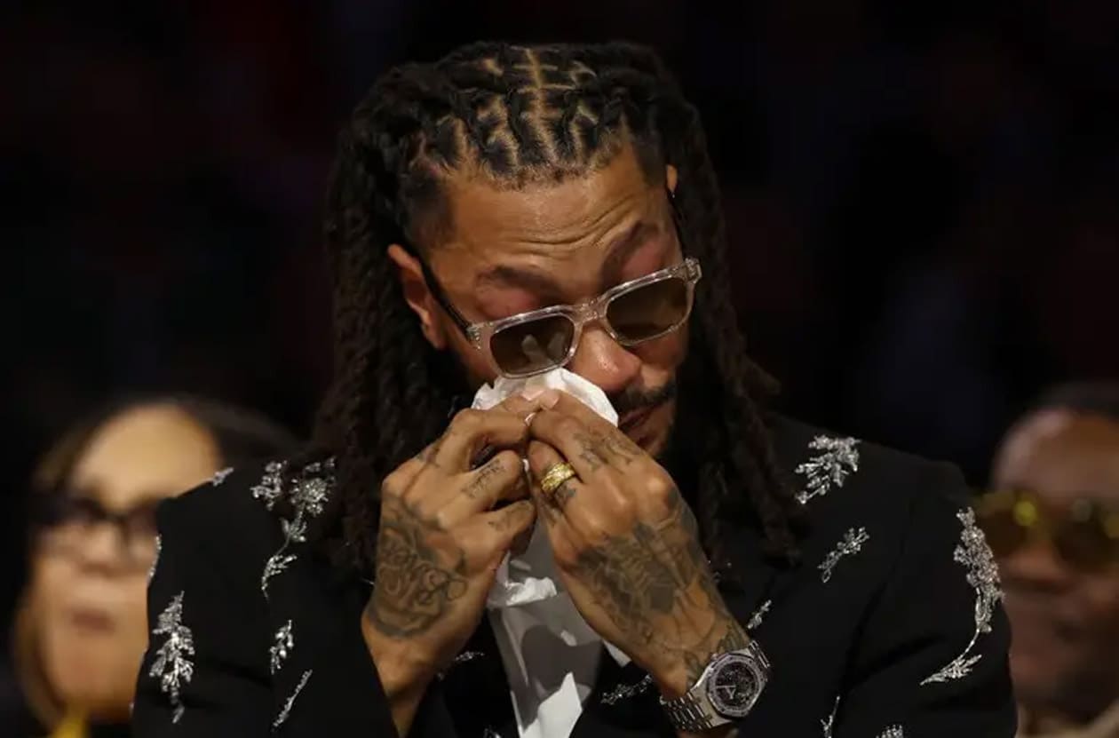 飆风玫瑰Rose泪崩退休！1号球衣高掛公牛主场，手腕上「那抹银光」竟是全球限量40只爱彼绝版豪表