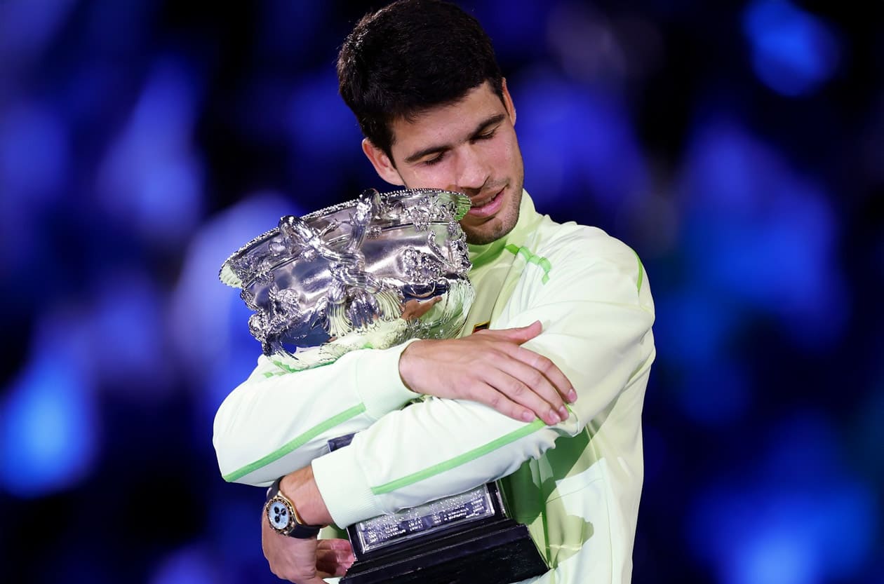 剛拿澳網冠軍卻戴「法網錶」？Alcaraz史上最年輕全滿貫封神時刻這只勞力士Daytona藏神祕彩蛋