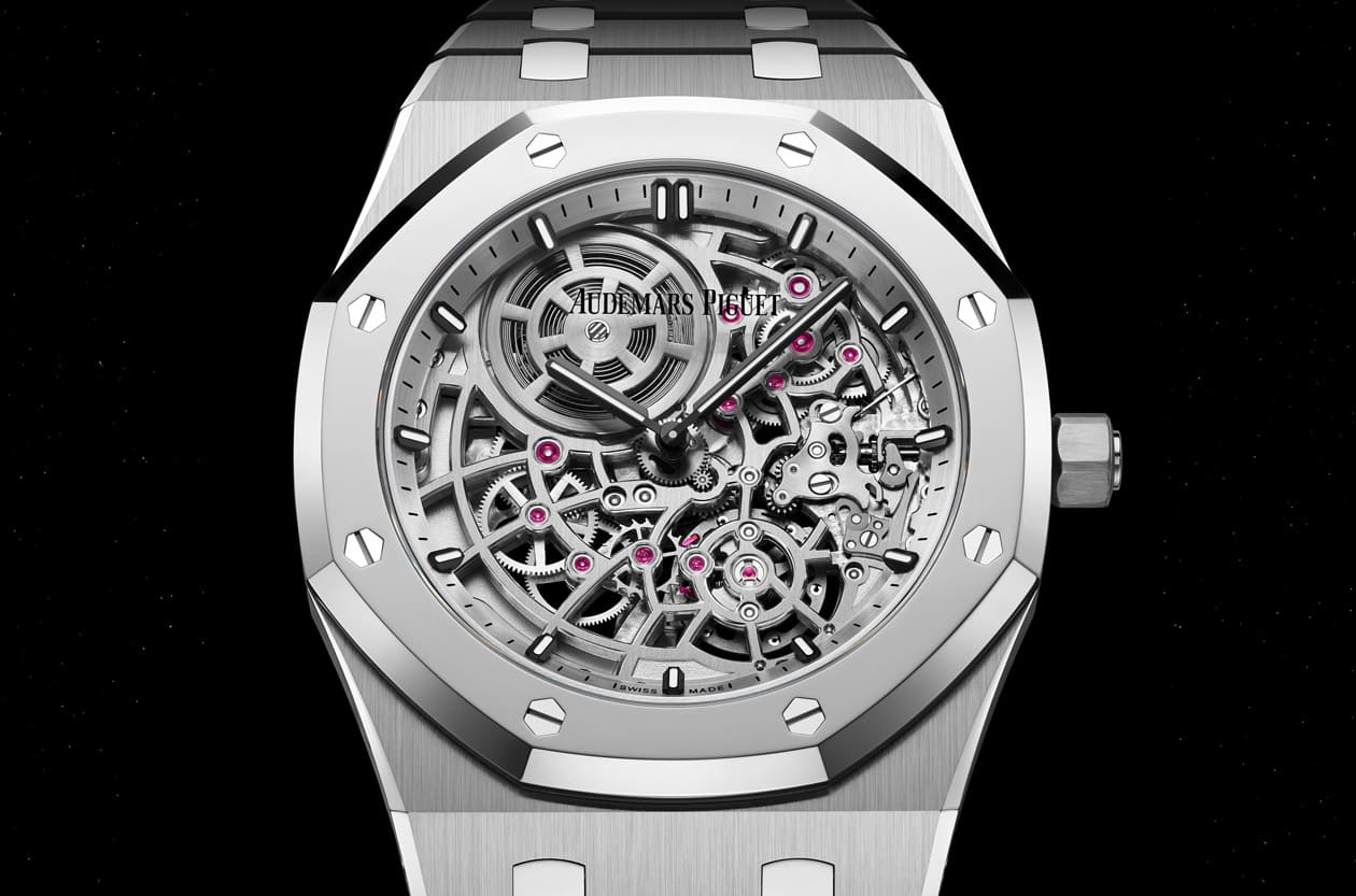 輕盈鈦金屬與高硬度BMG的完美交鋒 解構愛彼皇家橡樹Jumbo 16204XT單色系雙材質美學