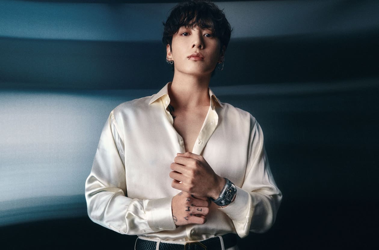 BTS Jung Kook 2026高雄演唱會前大秀品味 不只CK聯名超帶貨！近期花絮造型曝光靠一只錶撐起巨星氣場